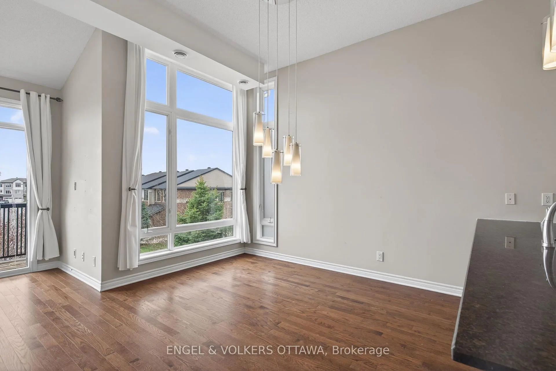 Photo 16 of Unit 52, 119 Poplin Street, Ottawa, Riverside South/Gloucester Glen — HOMEH