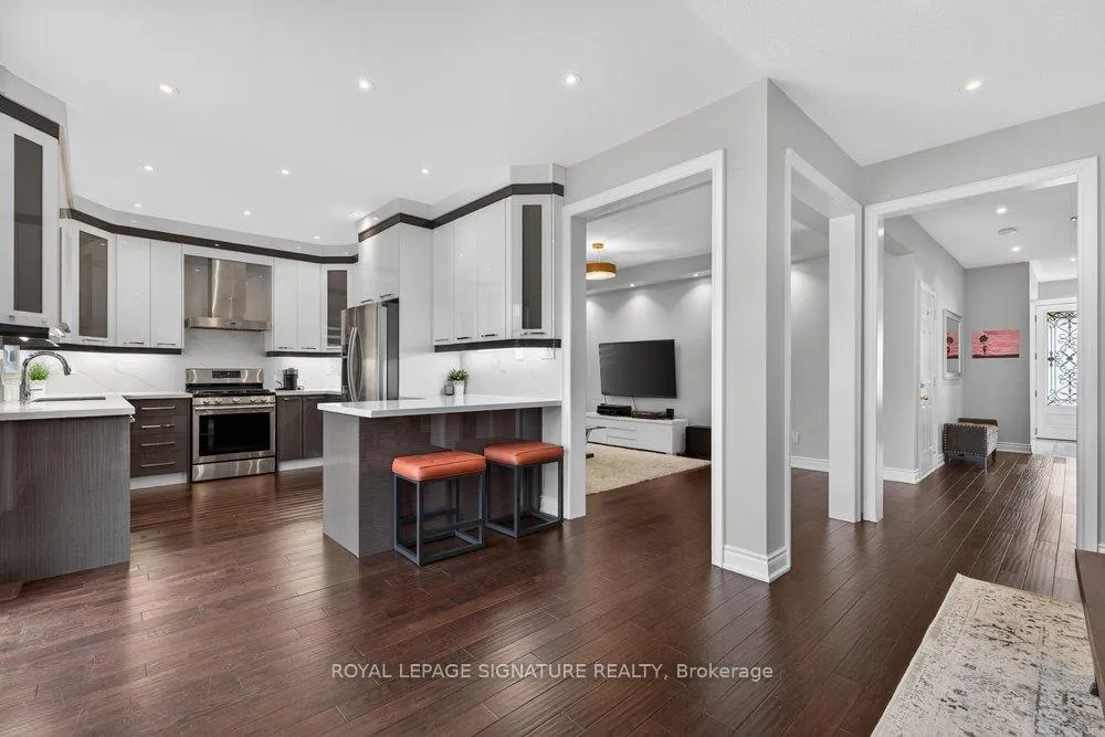 Photo 8 of 8 Ashcreek Drive, Brampton, Credit Valley — HOMEH