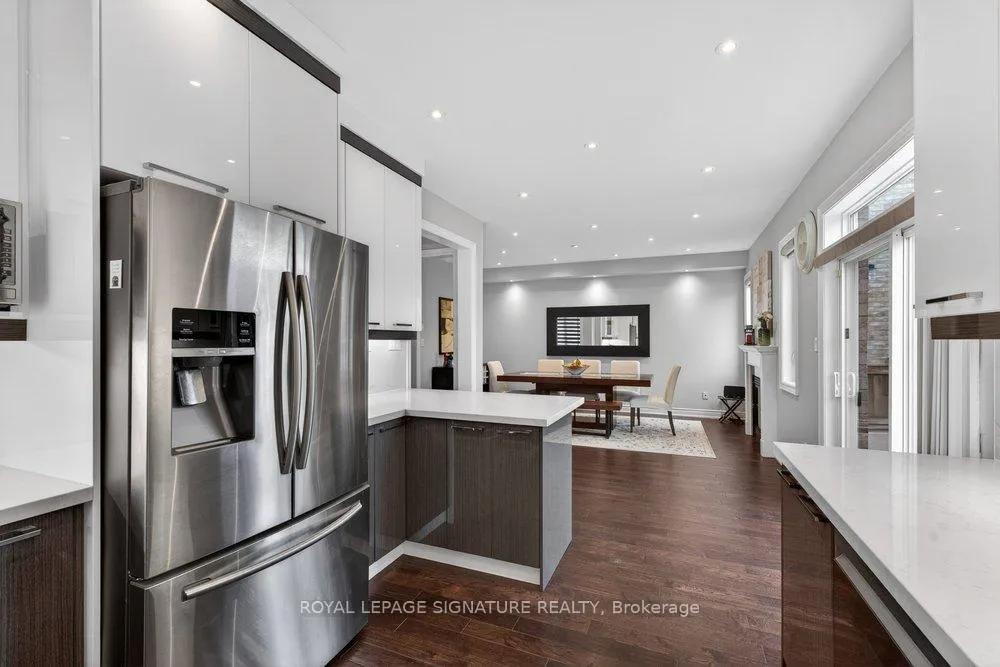 Photo 12 of 8 Ashcreek Drive, Brampton, Credit Valley — HOMEH