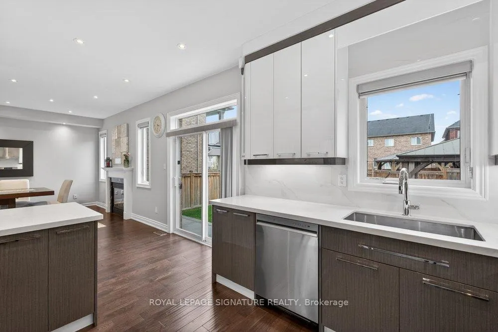 Photo 13 of 8 Ashcreek Drive, Brampton, Credit Valley — HOMEH