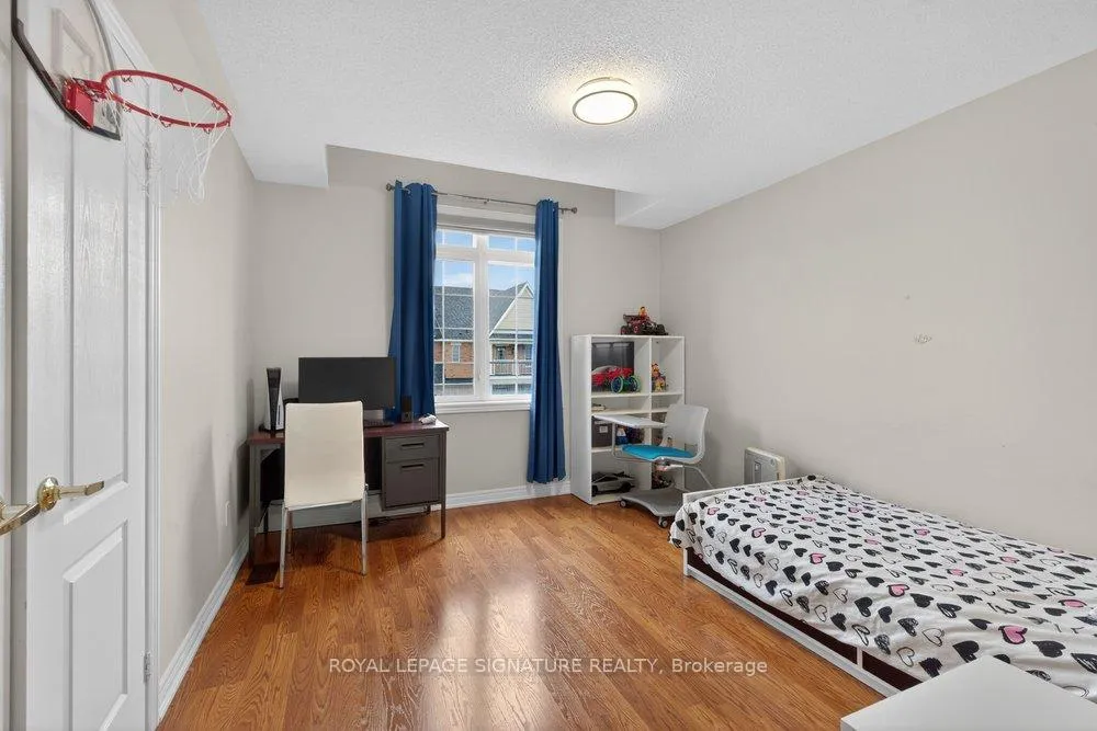 Photo 30 of 8 Ashcreek Drive, Brampton, Credit Valley — HOMEH
