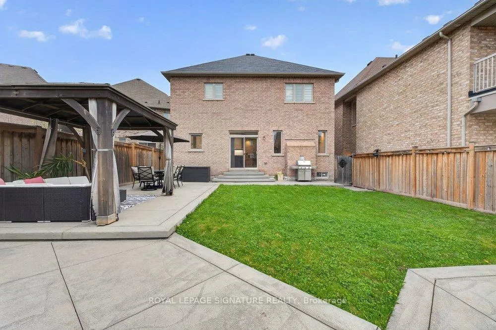 Photo 46 of 8 Ashcreek Drive, Brampton, Credit Valley — HOMEH