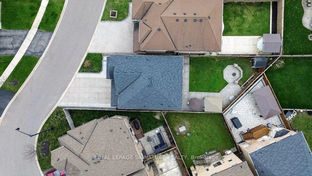 Photo 49 of 8 Ashcreek Drive, Brampton, Credit Valley — HOMEH