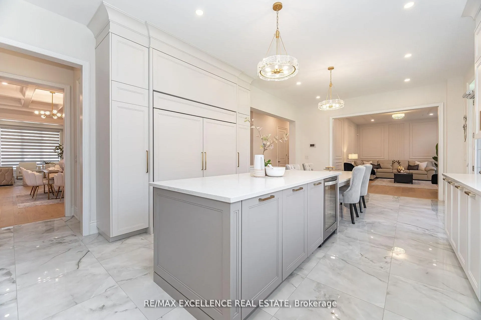 Photo 13 of 78 Appleyard Avenue, Vaughan, Kleinburg — HOMEH
