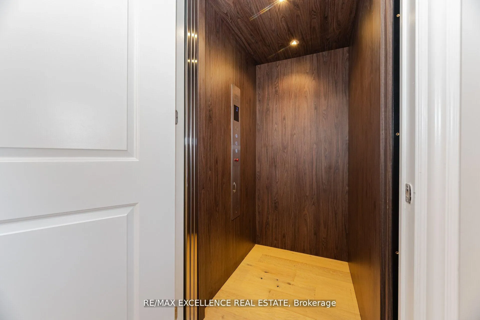 Photo 24 of 78 Appleyard Avenue, Vaughan, Kleinburg — HOMEH