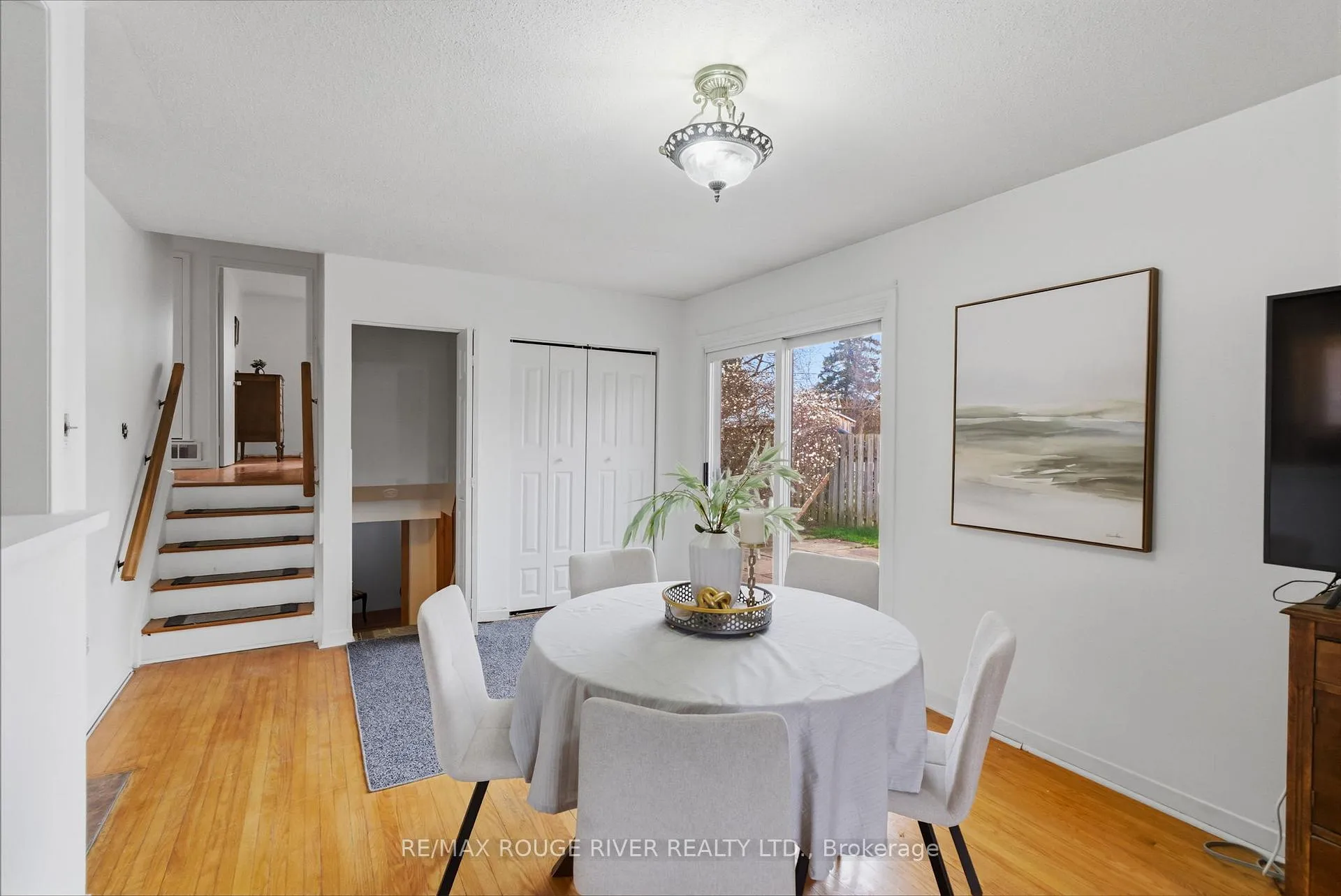 Photo 8 of 102 Bryant Road, Ajax, South East — HOMEH