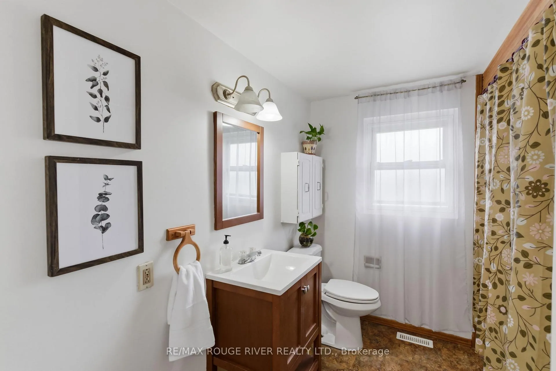 Photo 28 of 102 Bryant Road, Ajax, South East — HOMEH