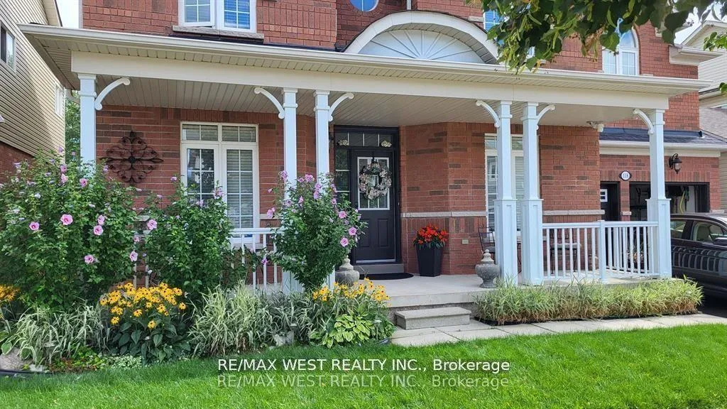 Photo 3 of 118 Succession Crescent, Barrie, Innis-Shore — HOMEH