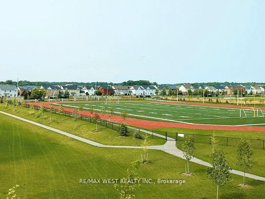 Photo 50 of 118 Succession Crescent, Barrie, Innis-Shore — HOMEH