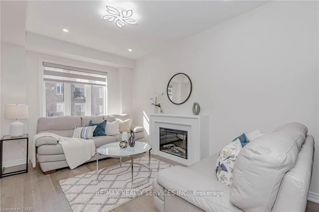 Photo 8 of 172 Beckview Drive, Kitchener, Huron Park — HOMEH
