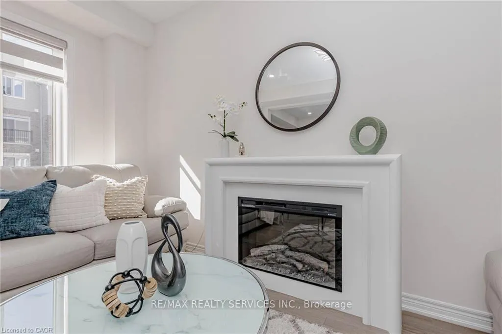 Photo 9 of 172 Beckview Drive, Kitchener, Huron Park — HOMEH