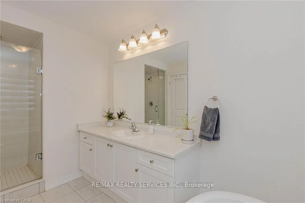 Photo 30 of 172 Beckview Drive, Kitchener, Huron Park — HOMEH