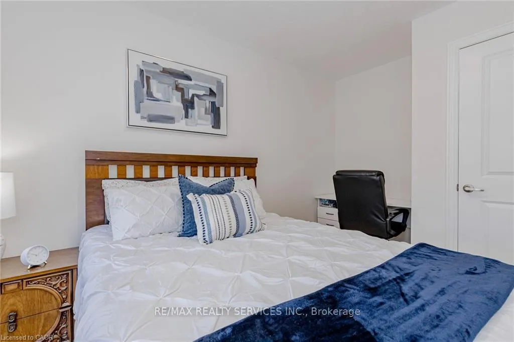 Photo 33 of 172 Beckview Drive, Kitchener, Huron Park — HOMEH