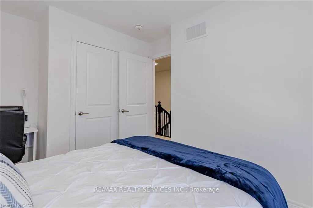 Photo 35 of 172 Beckview Drive, Kitchener, Huron Park — HOMEH