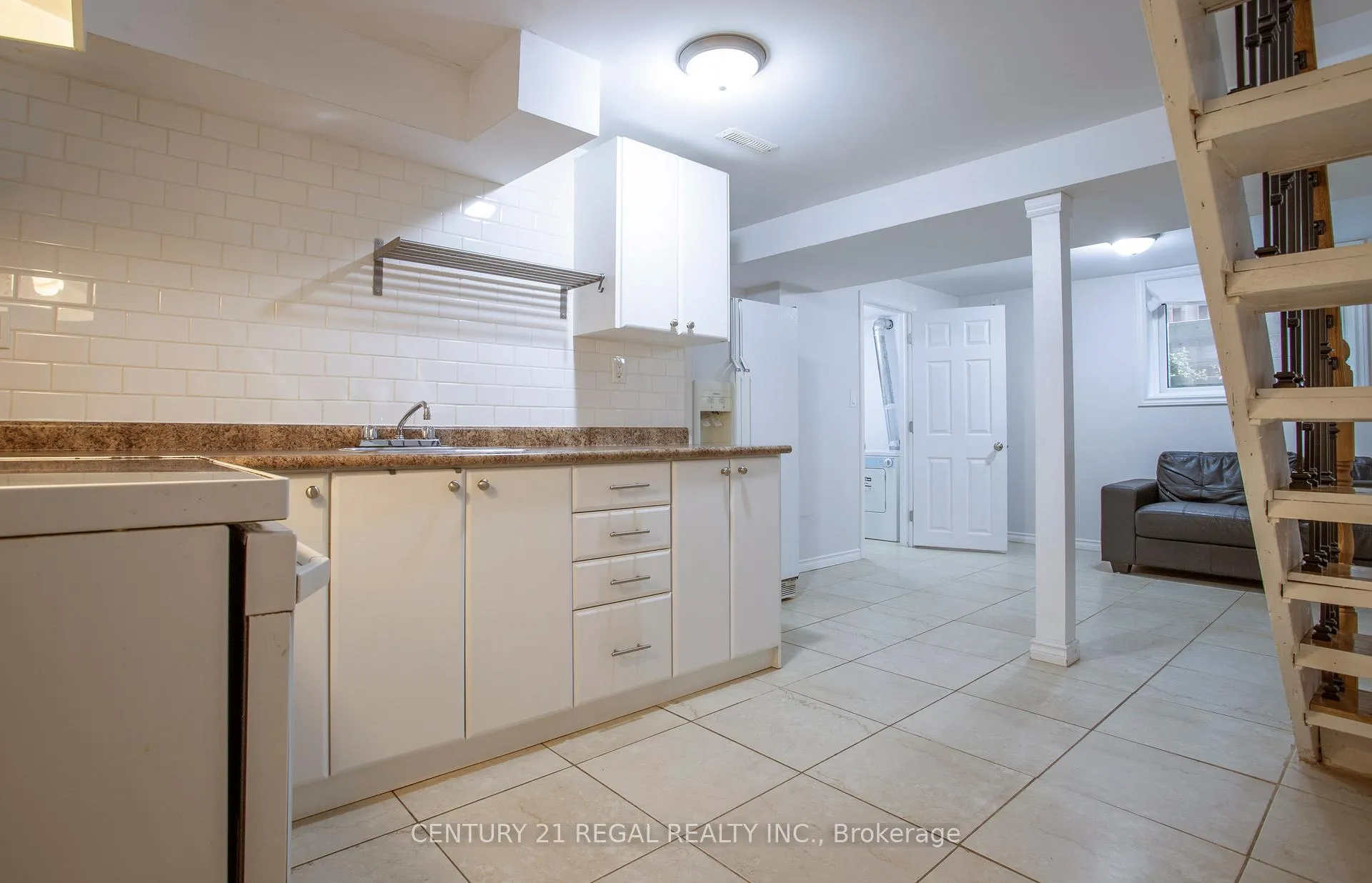 Photo 34 of 26 Angus Drive, Ajax, Central — HOMEH