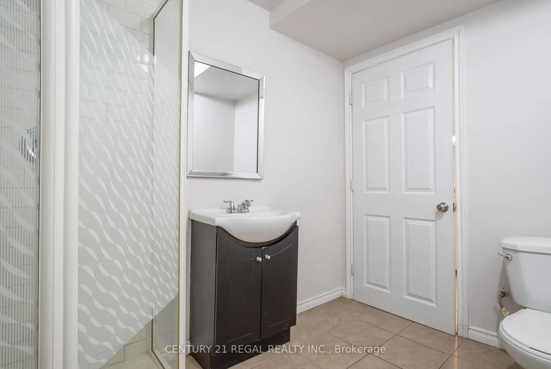 Photo 39 of 26 Angus Drive, Ajax, Central — HOMEH