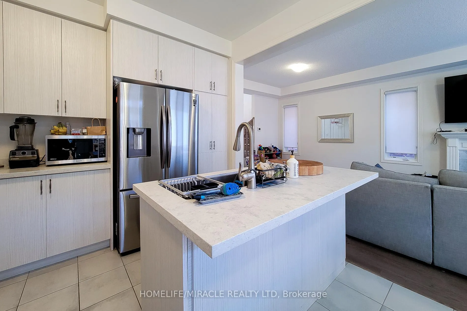 Photo 16 of 88 Westfield Crescent, Hamilton, Waterdown — HOMEH