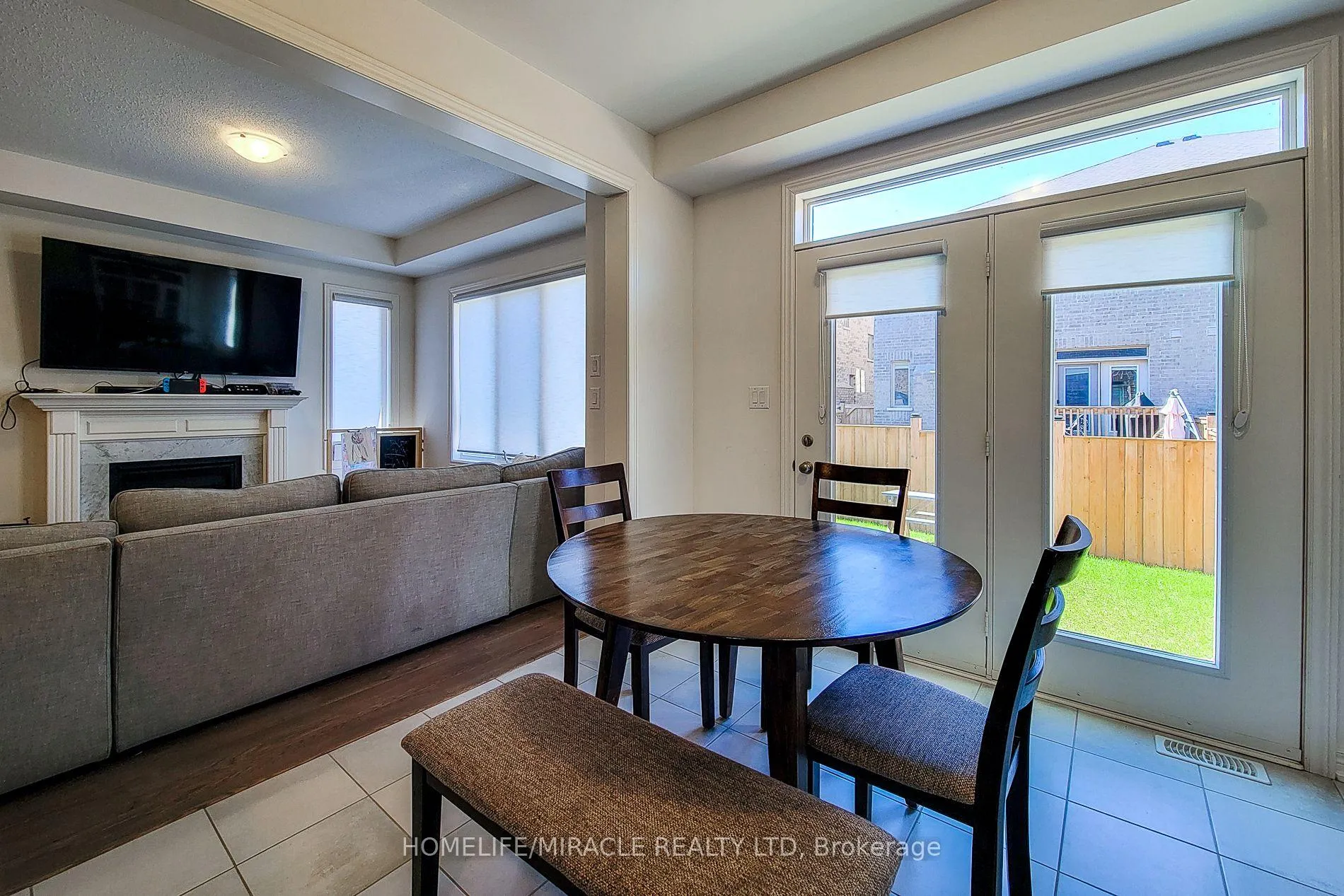Photo 20 of 88 Westfield Crescent, Hamilton, Waterdown — HOMEH