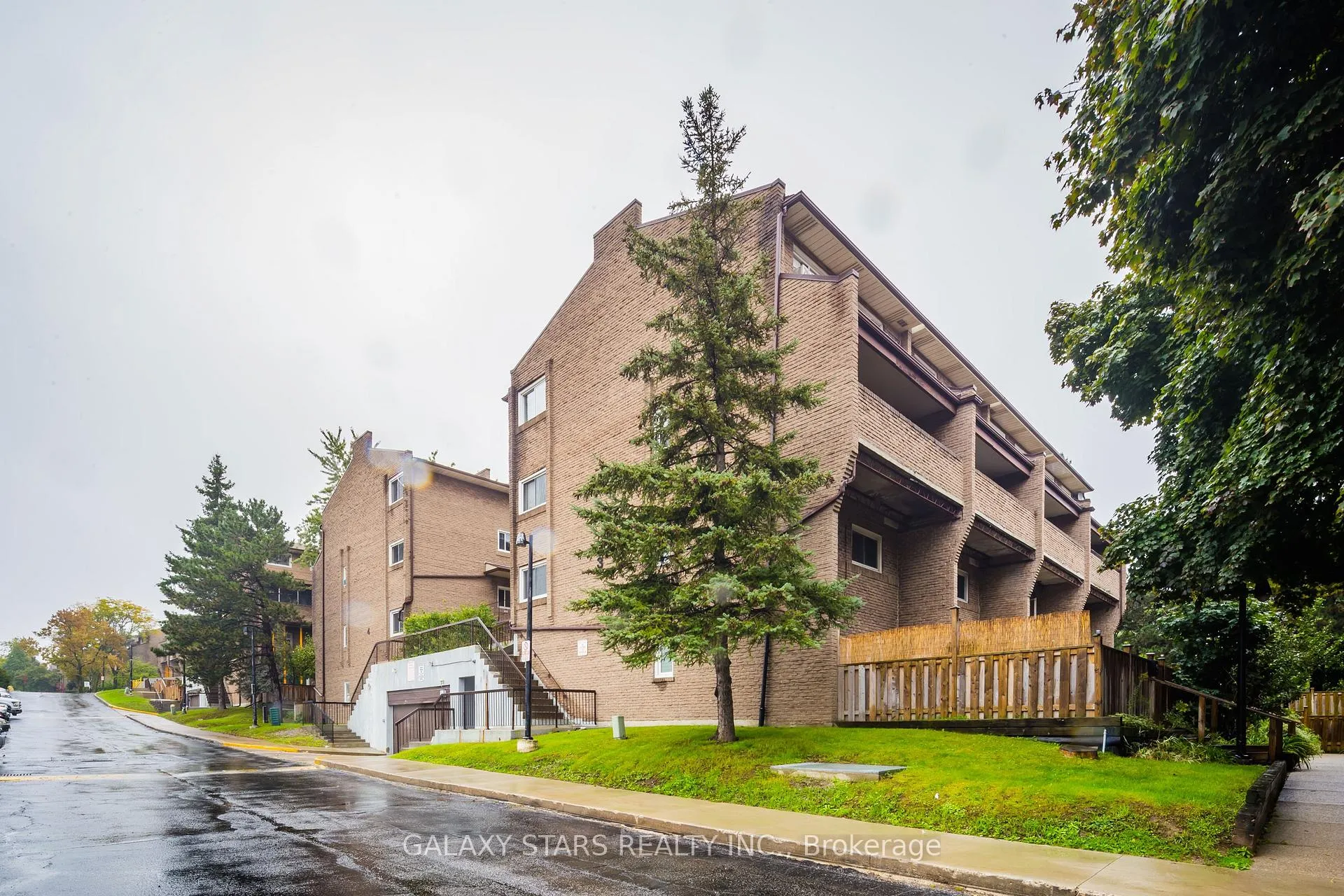Photo 1 of Unit 76, 91 Muir Drive, Scarborough, Scarborough Village — HOMEH