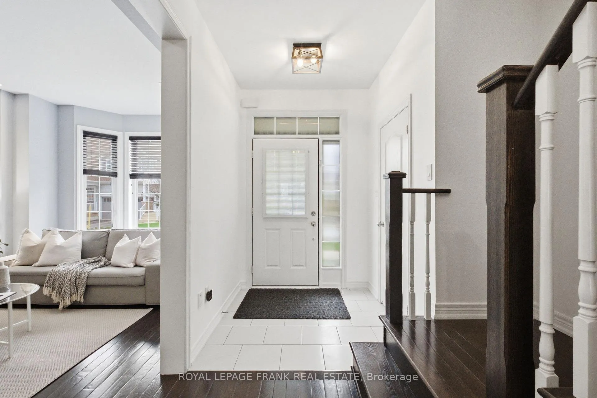 Photo 4 of Unit 39, 75 Vallance Way, Whitby, Brooklin — HOMEH