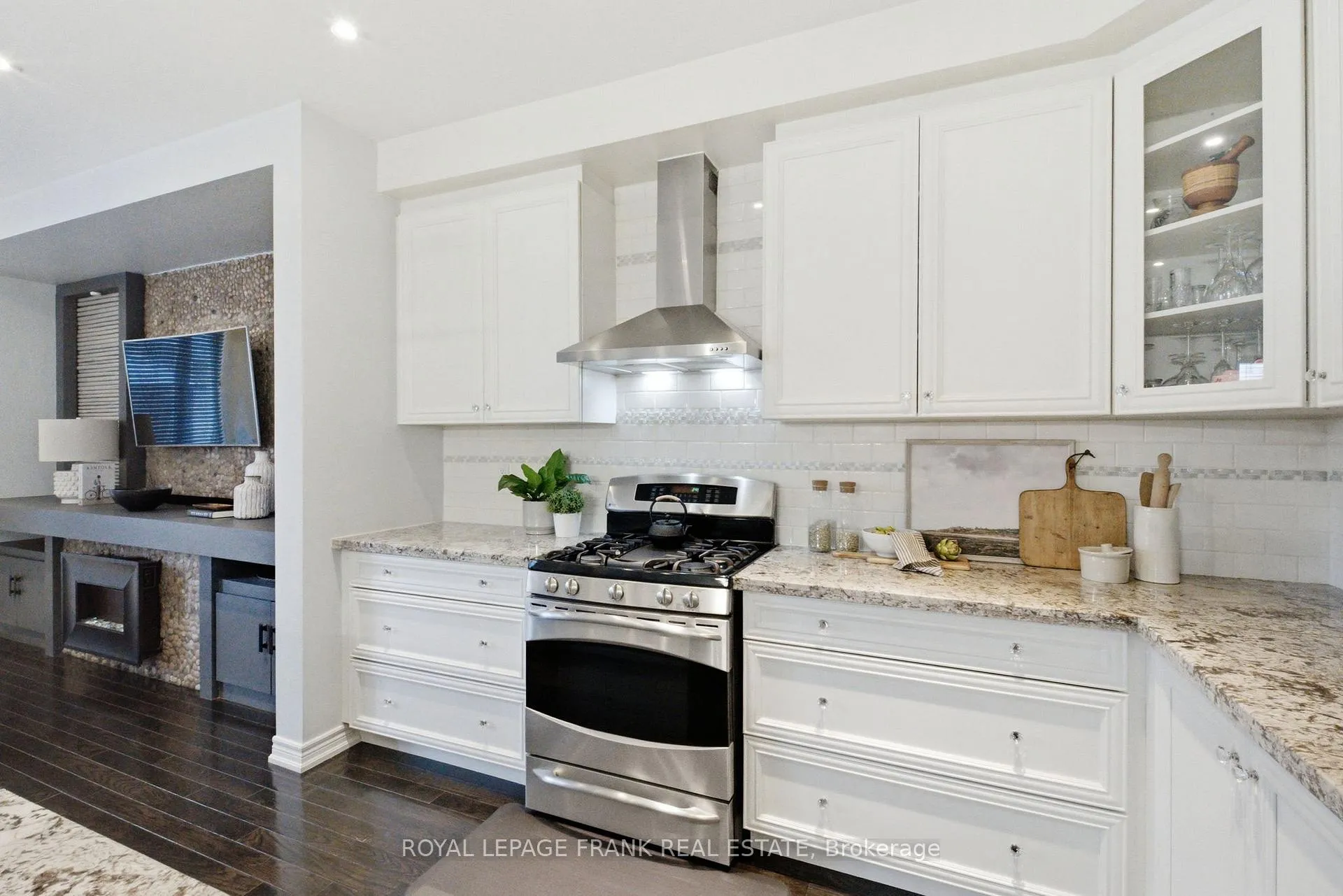 Photo 15 of Unit 39, 75 Vallance Way, Whitby, Brooklin — HOMEH