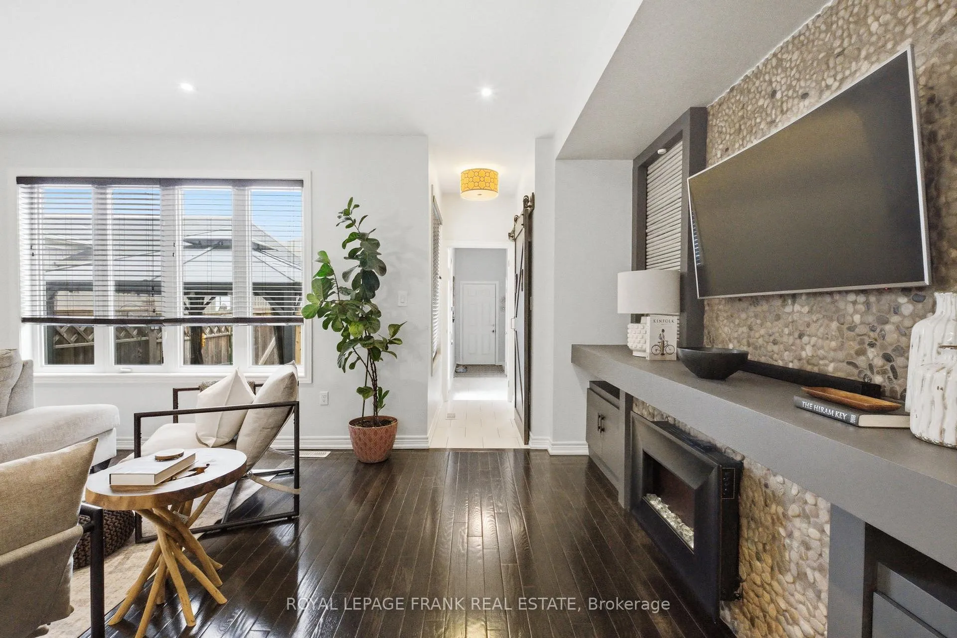 Photo 22 of Unit 39, 75 Vallance Way, Whitby, Brooklin — HOMEH