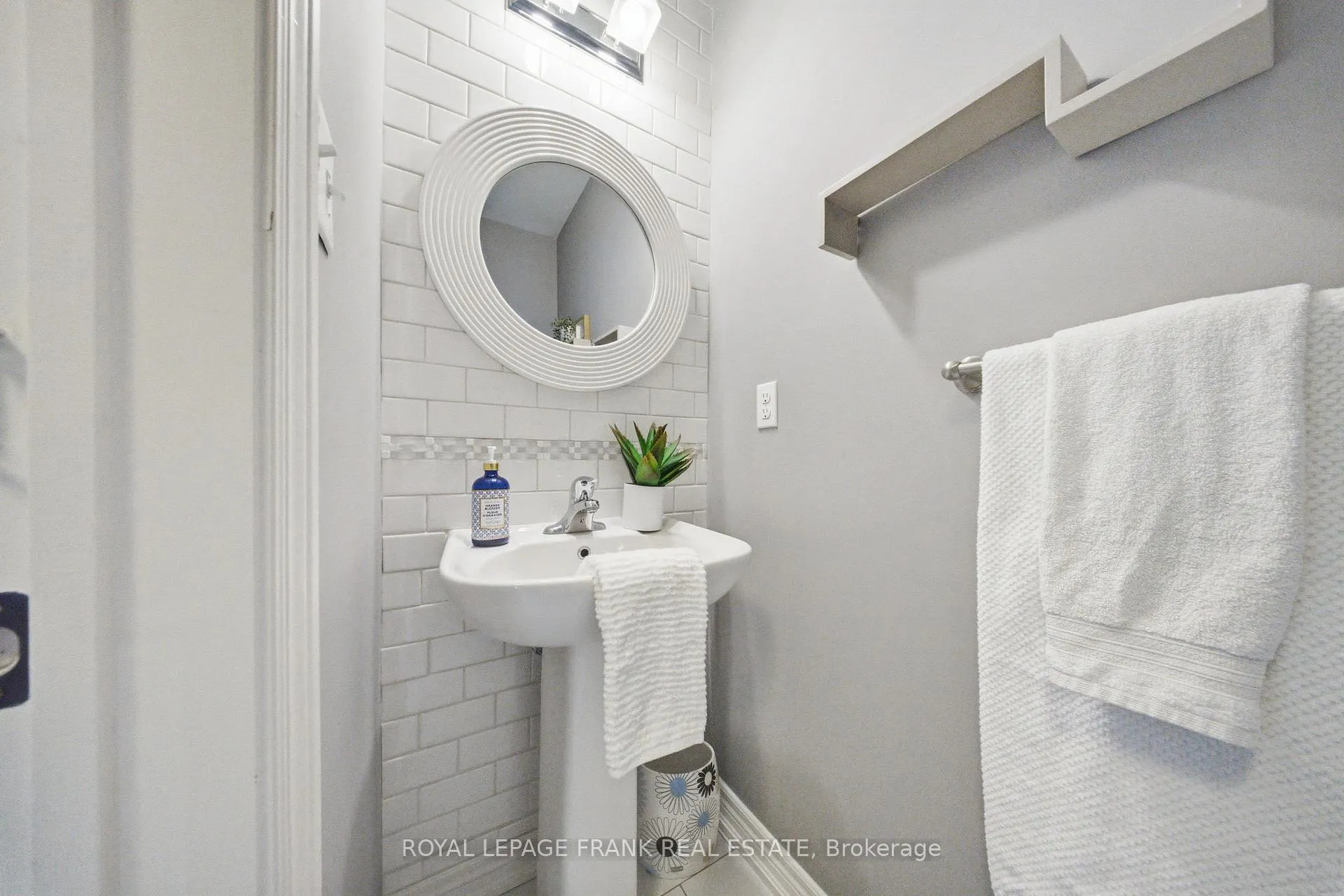 Photo 24 of Unit 39, 75 Vallance Way, Whitby, Brooklin — HOMEH