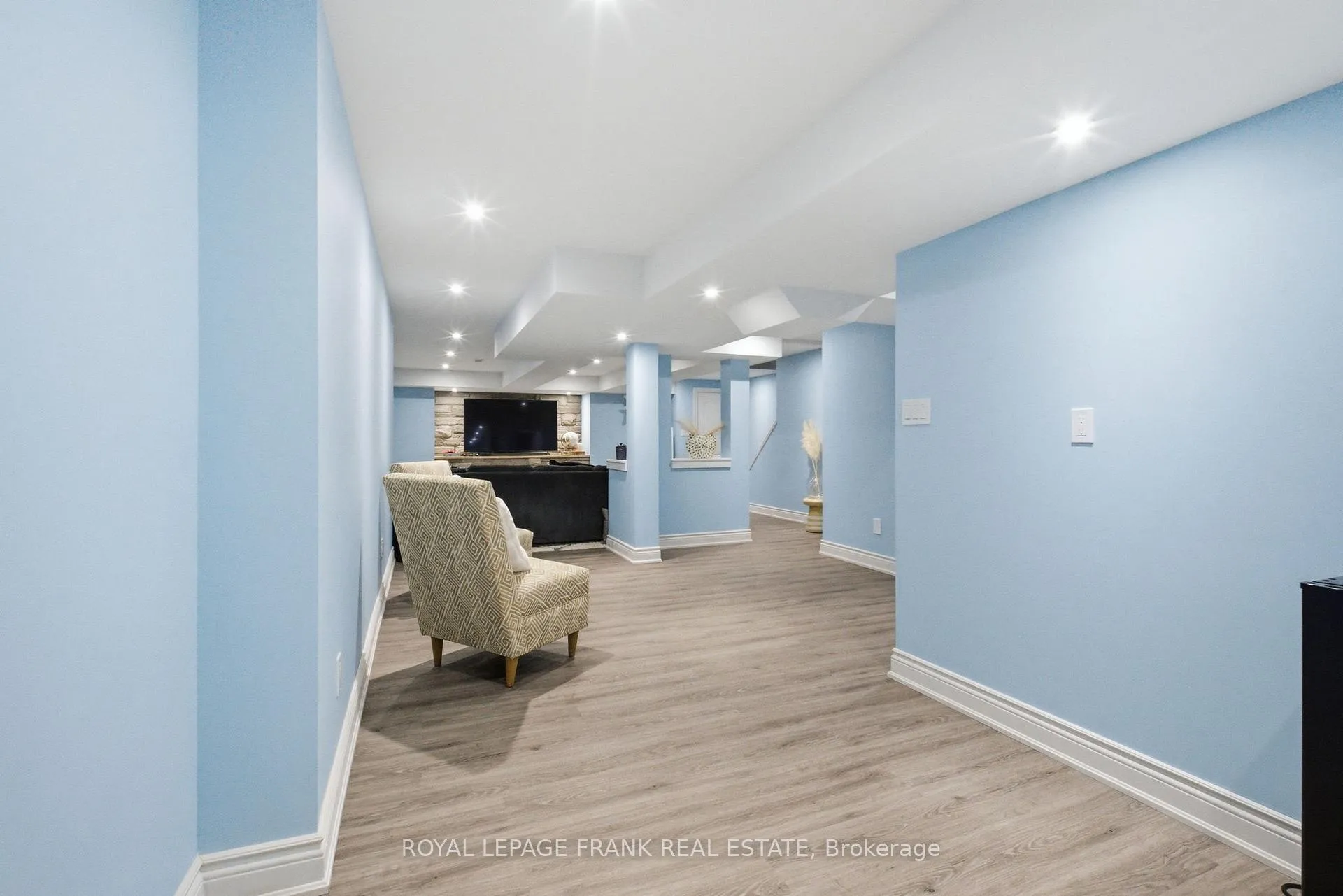 Photo 44 of Unit 39, 75 Vallance Way, Whitby, Brooklin — HOMEH