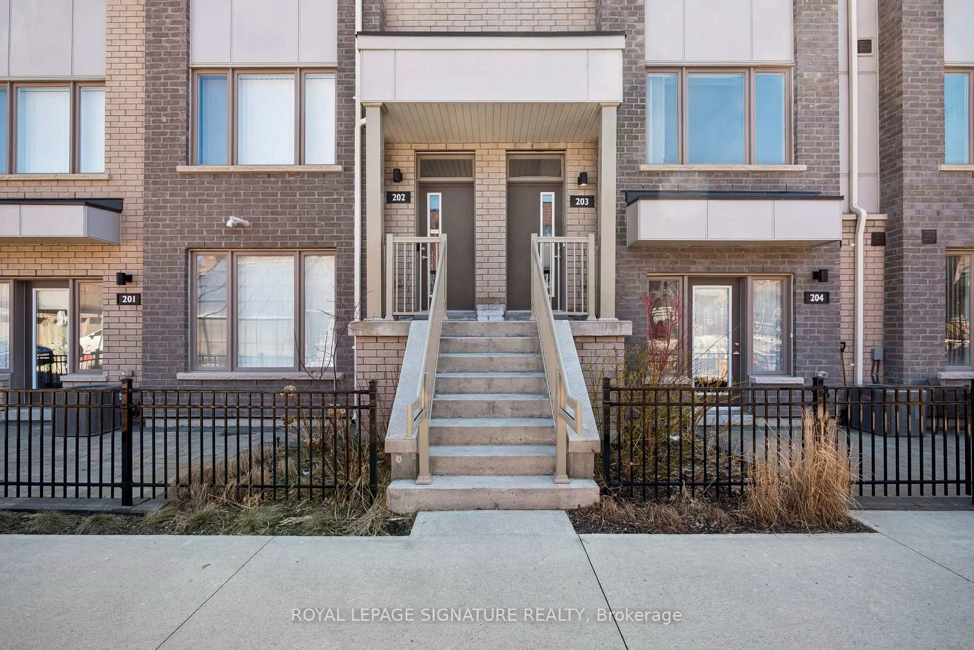 Photo 1 of Unit 203, 1525 Kingston Road, Pickering, Town Centre — HOMEH
