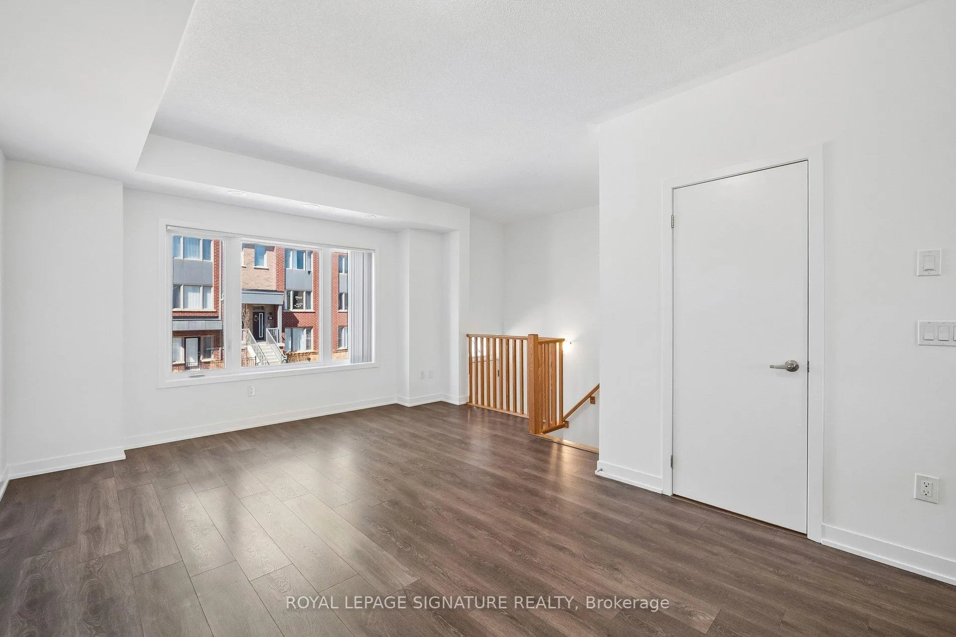 Photo 4 of Unit 203, 1525 Kingston Road, Pickering, Town Centre — HOMEH