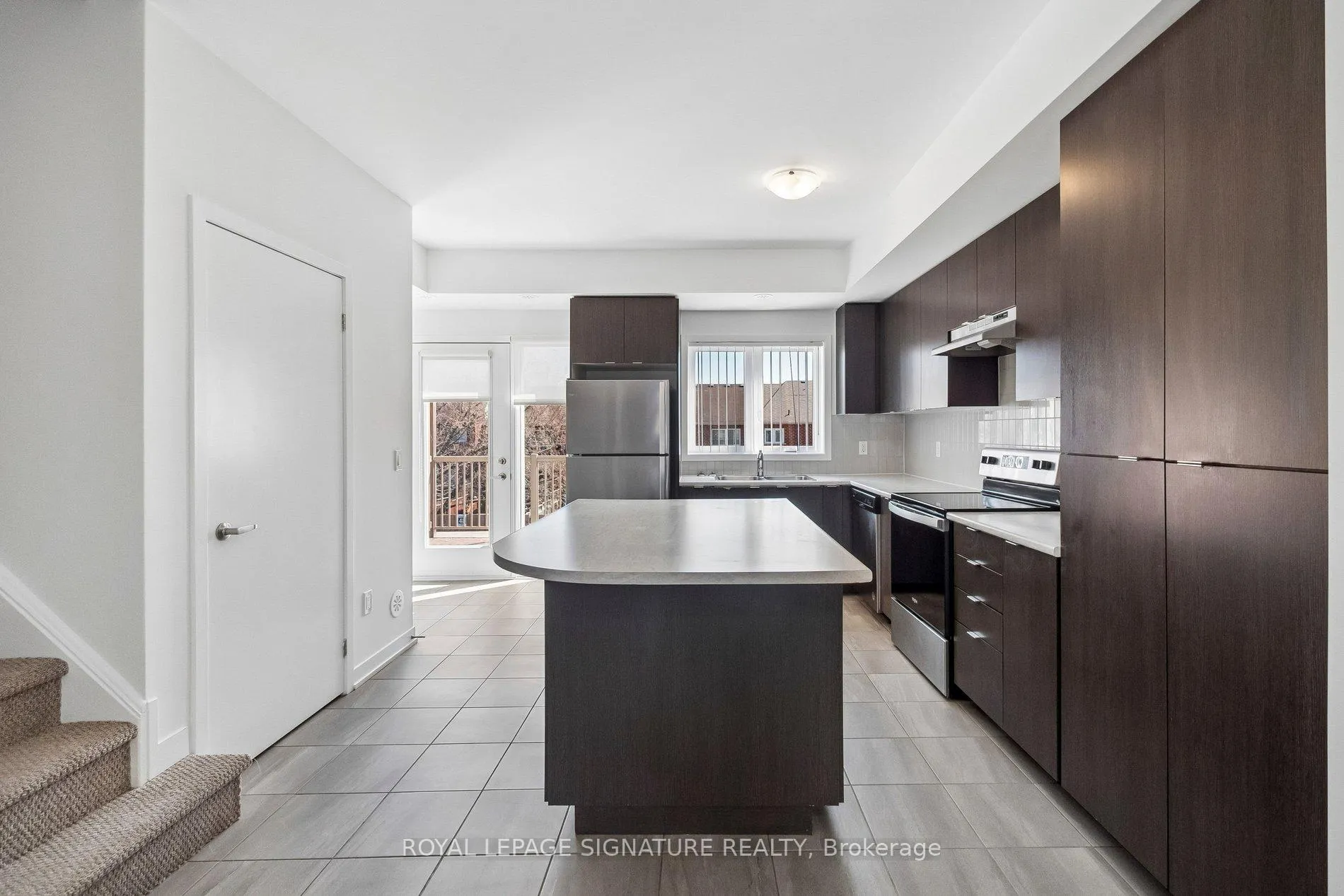 Photo 5 of Unit 203, 1525 Kingston Road, Pickering, Town Centre — HOMEH