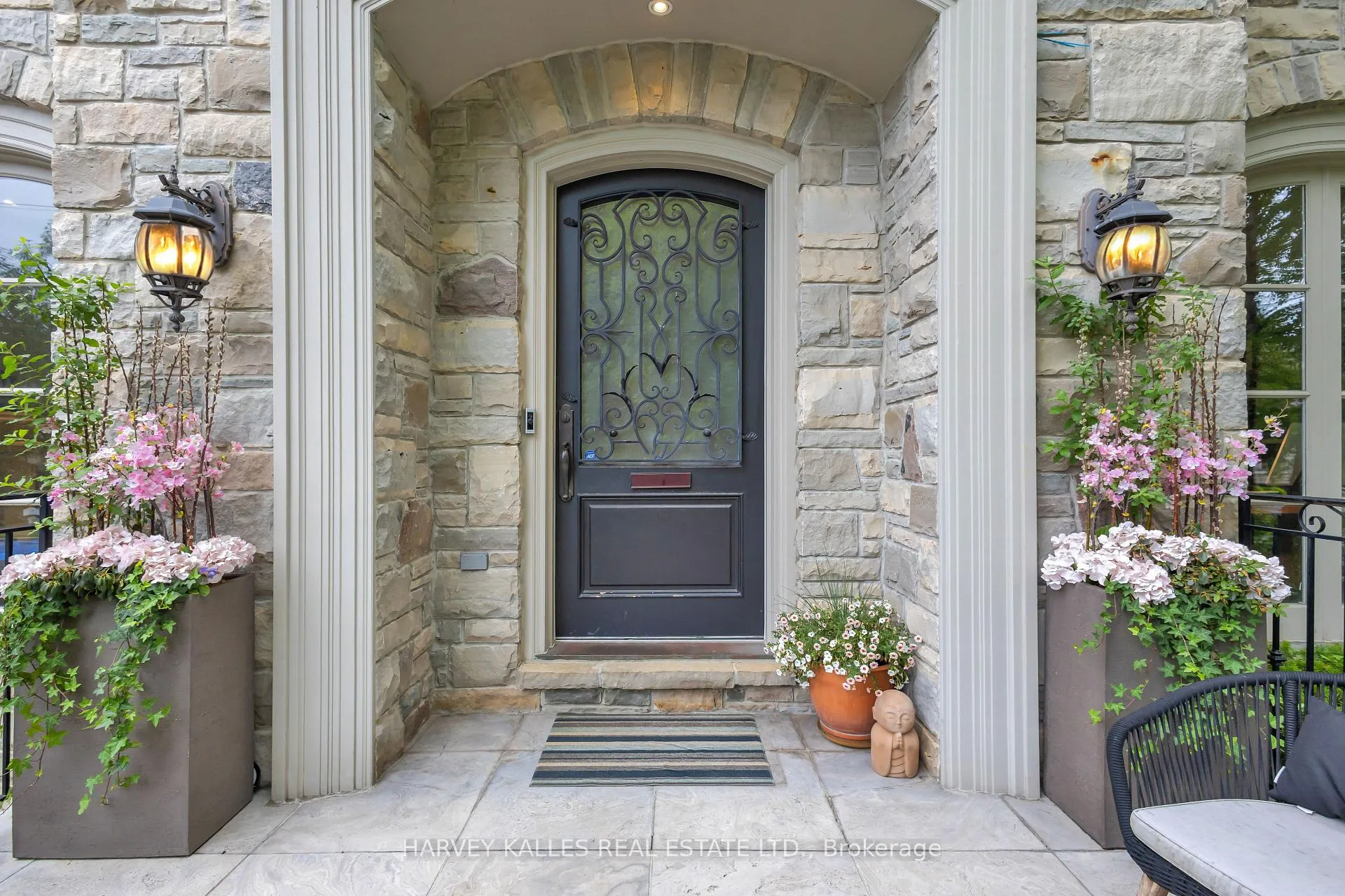 Photo 3 of 62 Glengowan Road, Toronto, Lawrence Park South — HOMEH