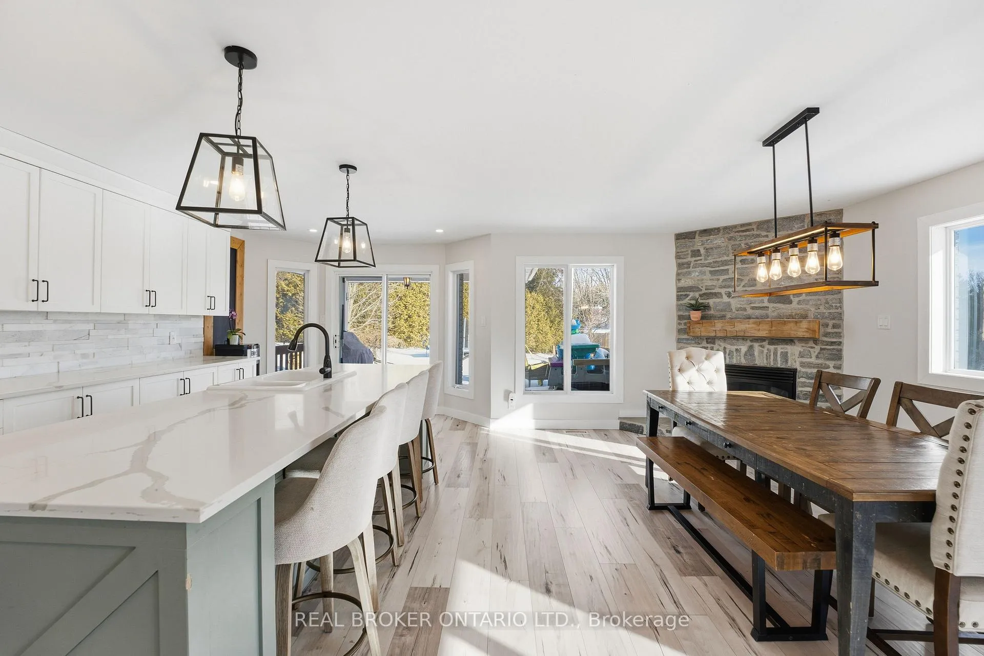 Photo 14 of 1391 Sutherland Drive, Ottawa, Manotick South to Roger Stevens — HOMEH