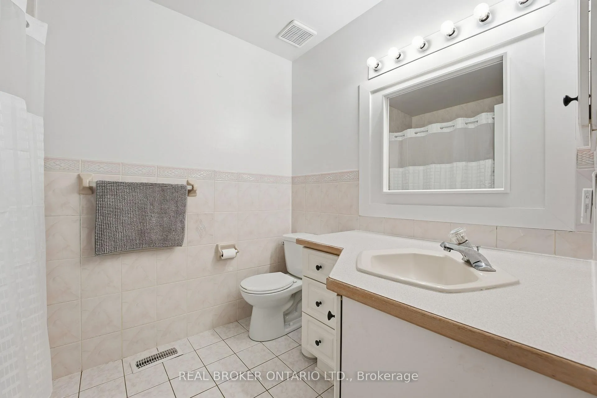 Photo 22 of 1391 Sutherland Drive, Ottawa, Manotick South to Roger Stevens — HOMEH
