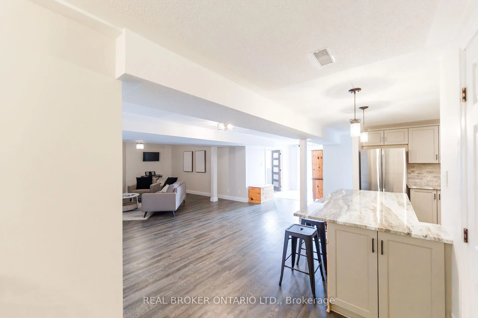 Photo 29 of 1391 Sutherland Drive, Ottawa, Manotick South to Roger Stevens — HOMEH