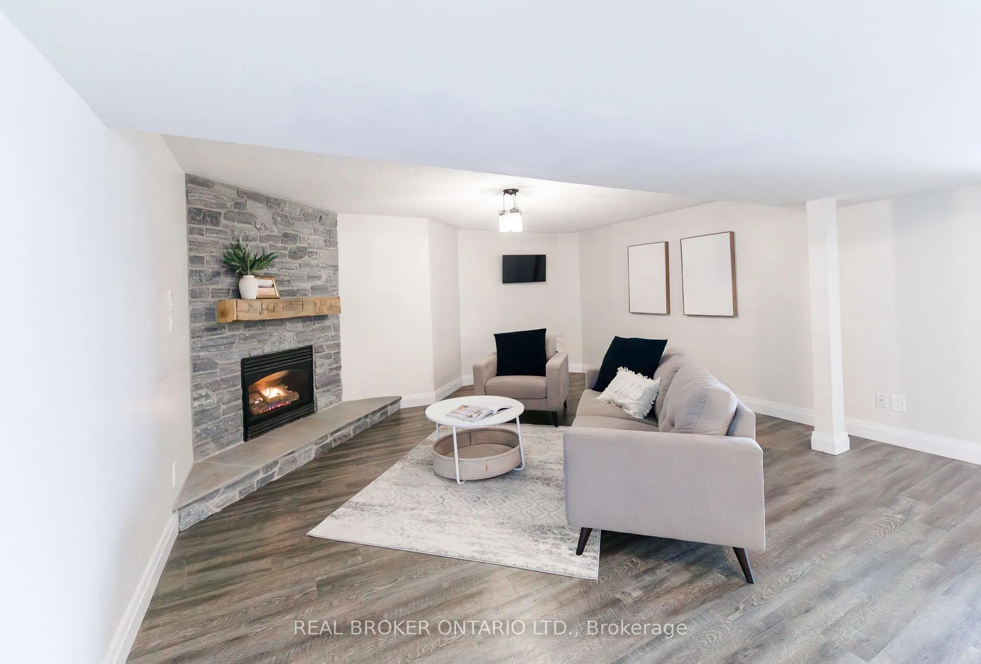 Photo 31 of 1391 Sutherland Drive, Ottawa, Manotick South to Roger Stevens — HOMEH