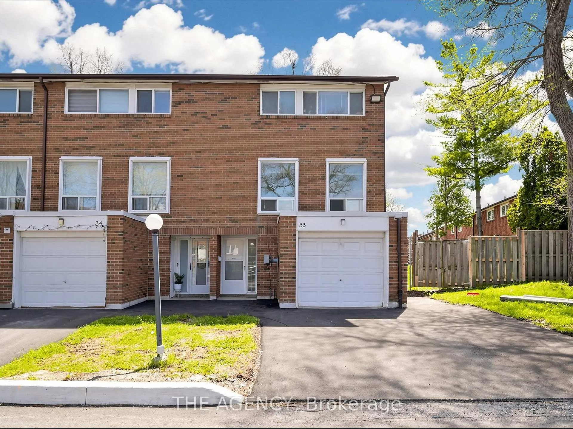 Photo 1 of Unit #33, 1559 Albion Road, Etobicoke, Mount Olive-Silverstone-Jamestown — HOMEH