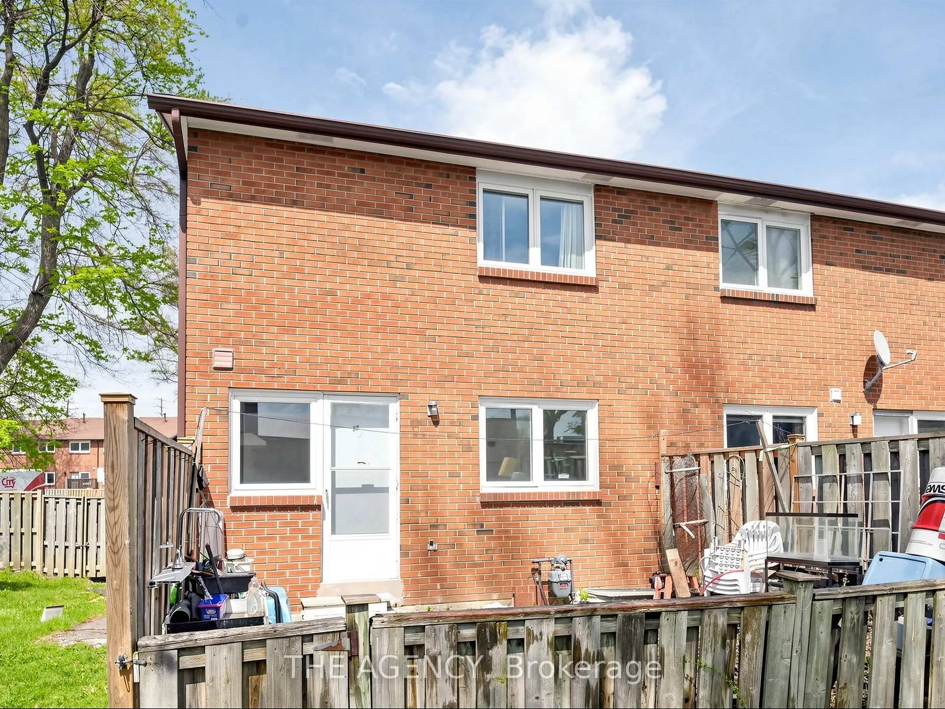 Photo 20 of Unit #33, 1559 Albion Road, Etobicoke, Mount Olive-Silverstone-Jamestown — HOMEH