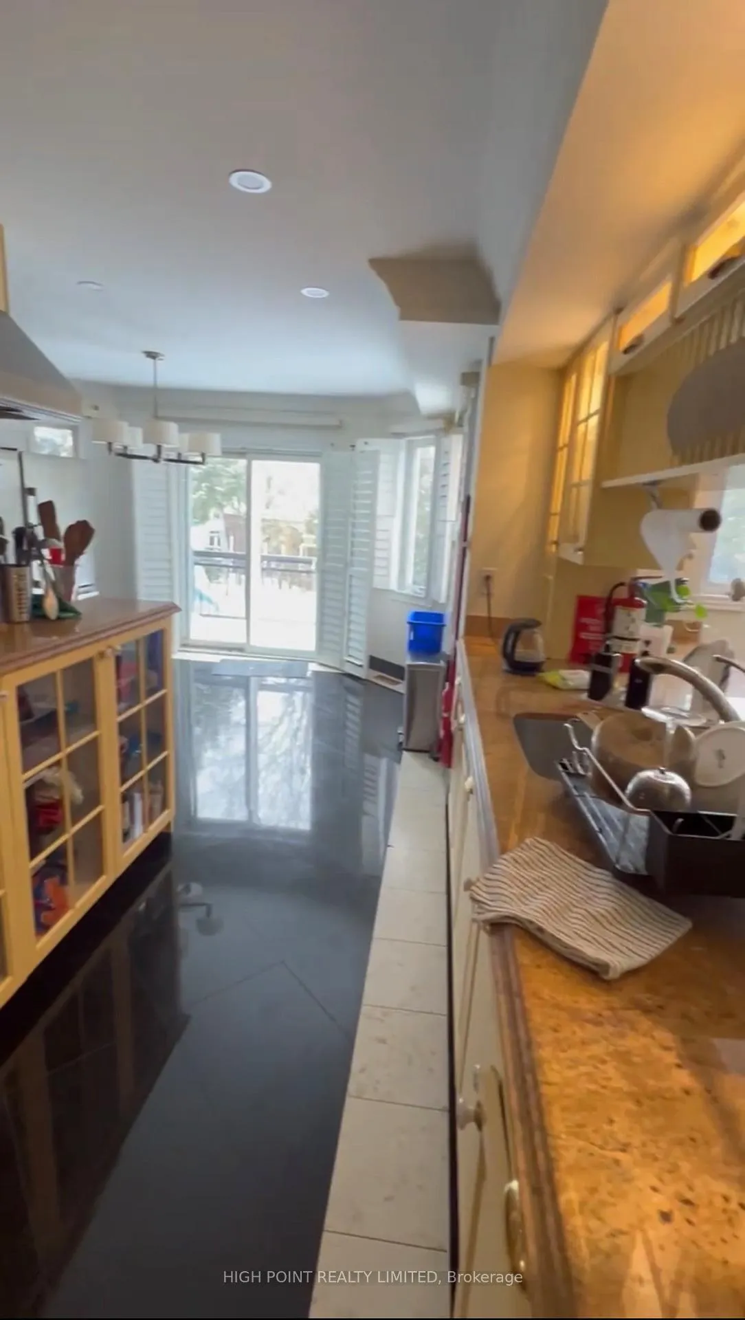 Photo 4 of 46 Ruscoe Crescent, Etobicoke, Willowridge-Martingrove-Richview — HOMEH
