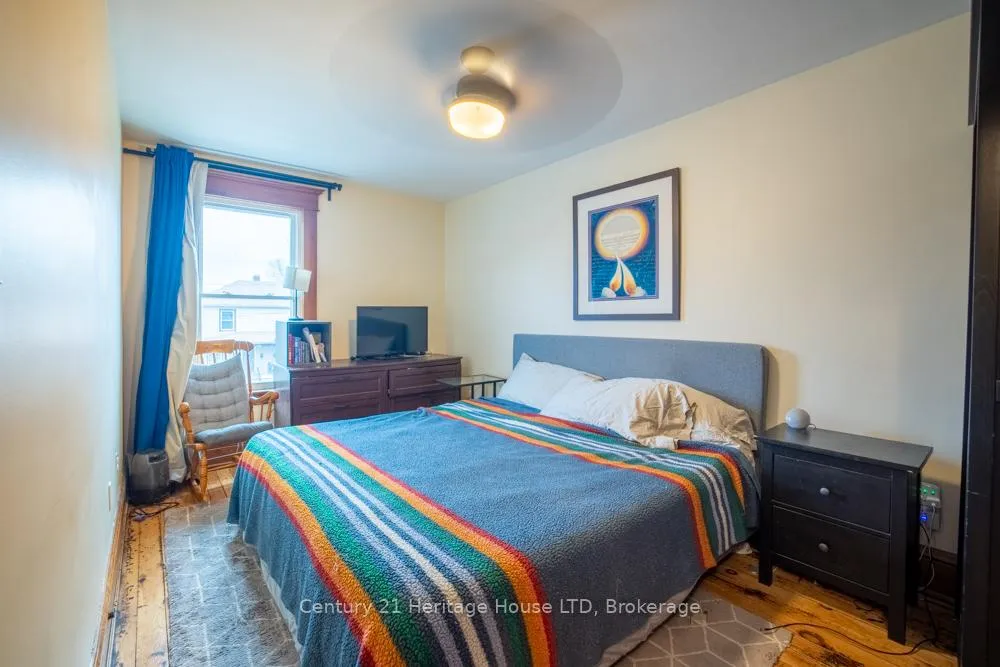 Photo 17 of 149 Bald Street, Welland, Broadway — HOMEH