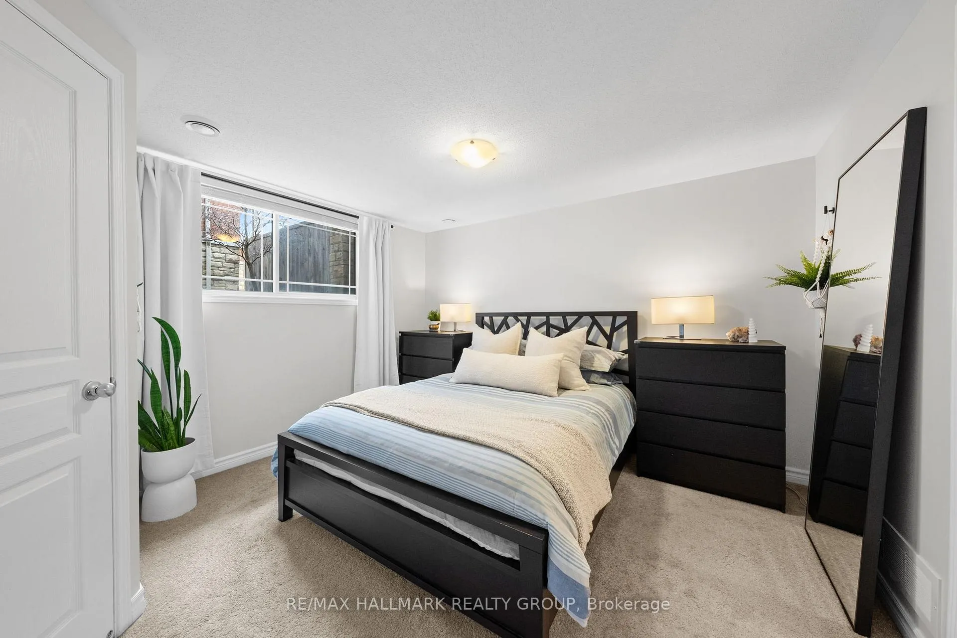 Photo 20 of 498 LeBoutillier Avenue, Ottawa, Carson Meadows — HOMEH