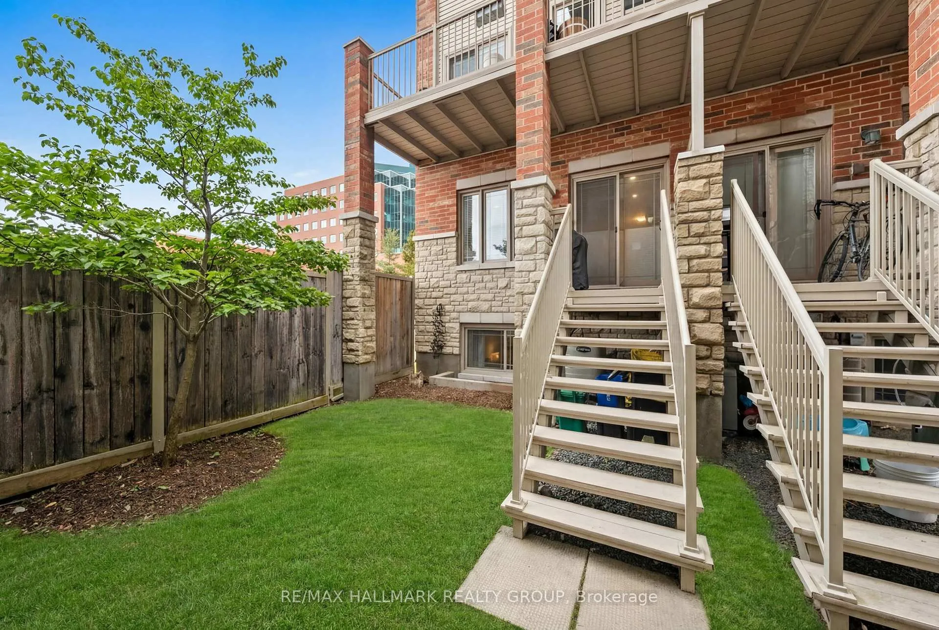 Photo 30 of 498 LeBoutillier Avenue, Ottawa, Carson Meadows — HOMEH