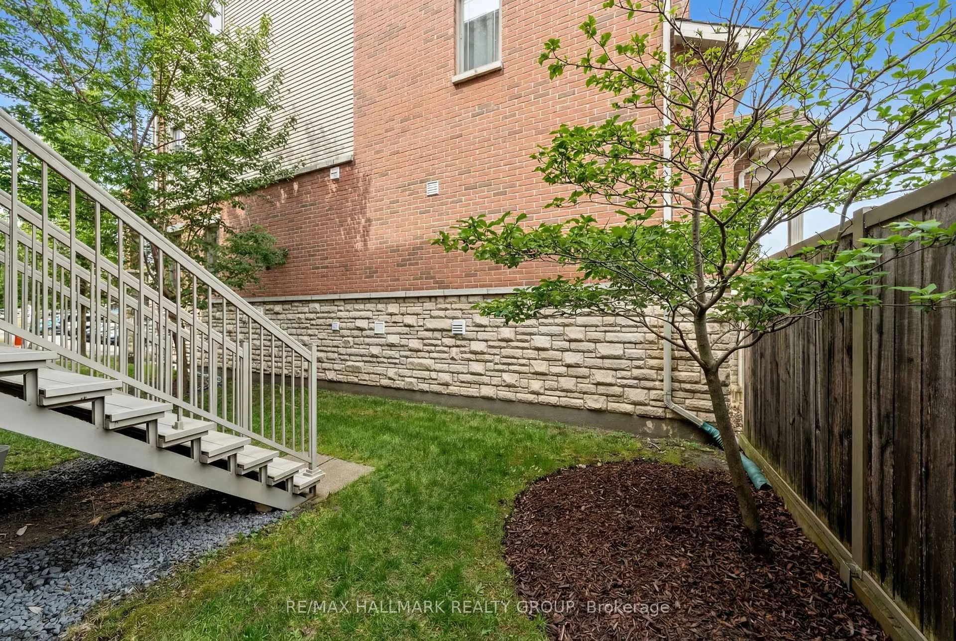Photo 31 of 498 LeBoutillier Avenue, Ottawa, Carson Meadows — HOMEH