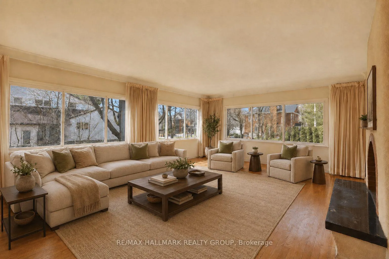 Photo 17 of 570 Minto Place, Ottawa, Rockcliffe — HOMEH