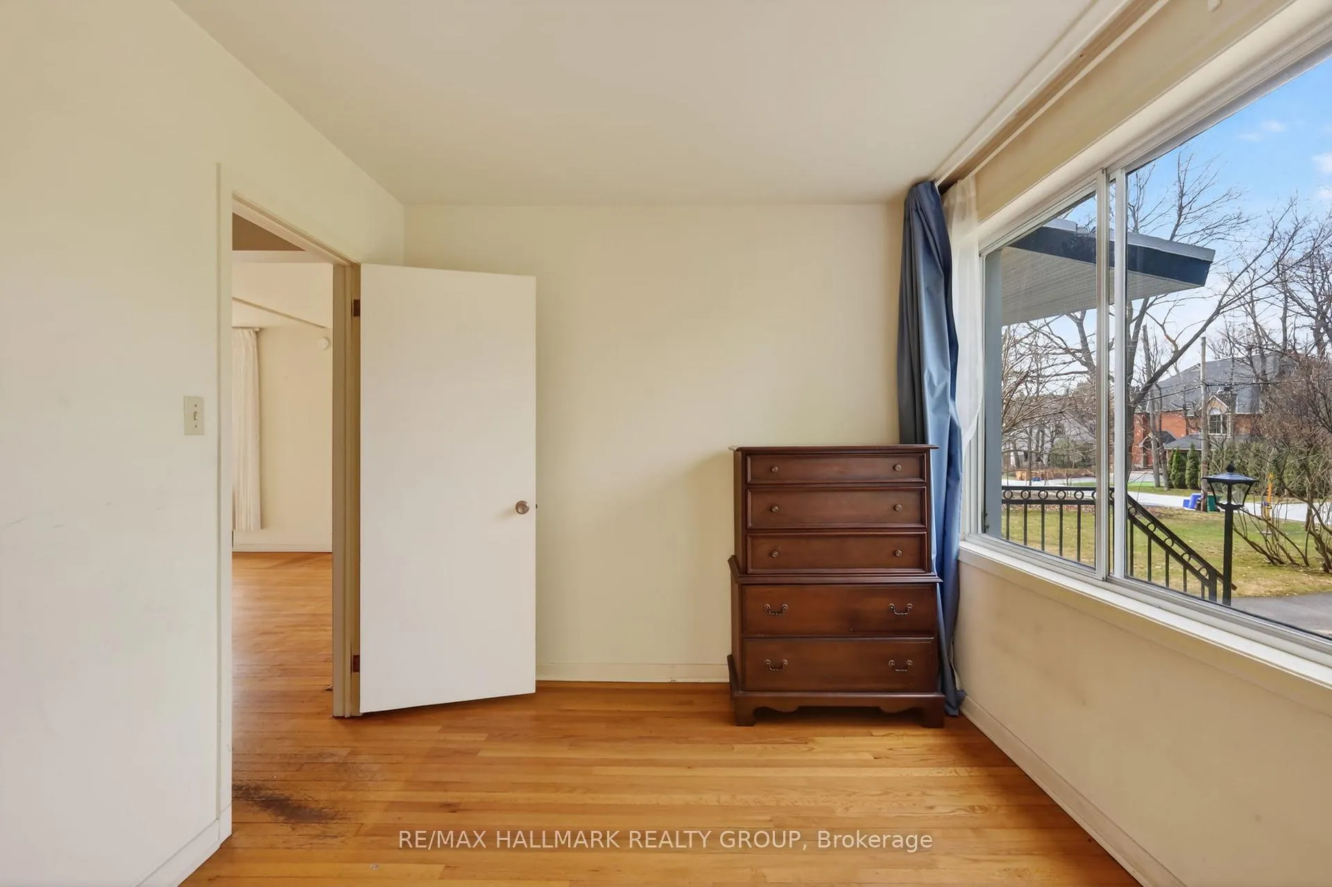 Photo 30 of 570 Minto Place, Ottawa, Rockcliffe — HOMEH