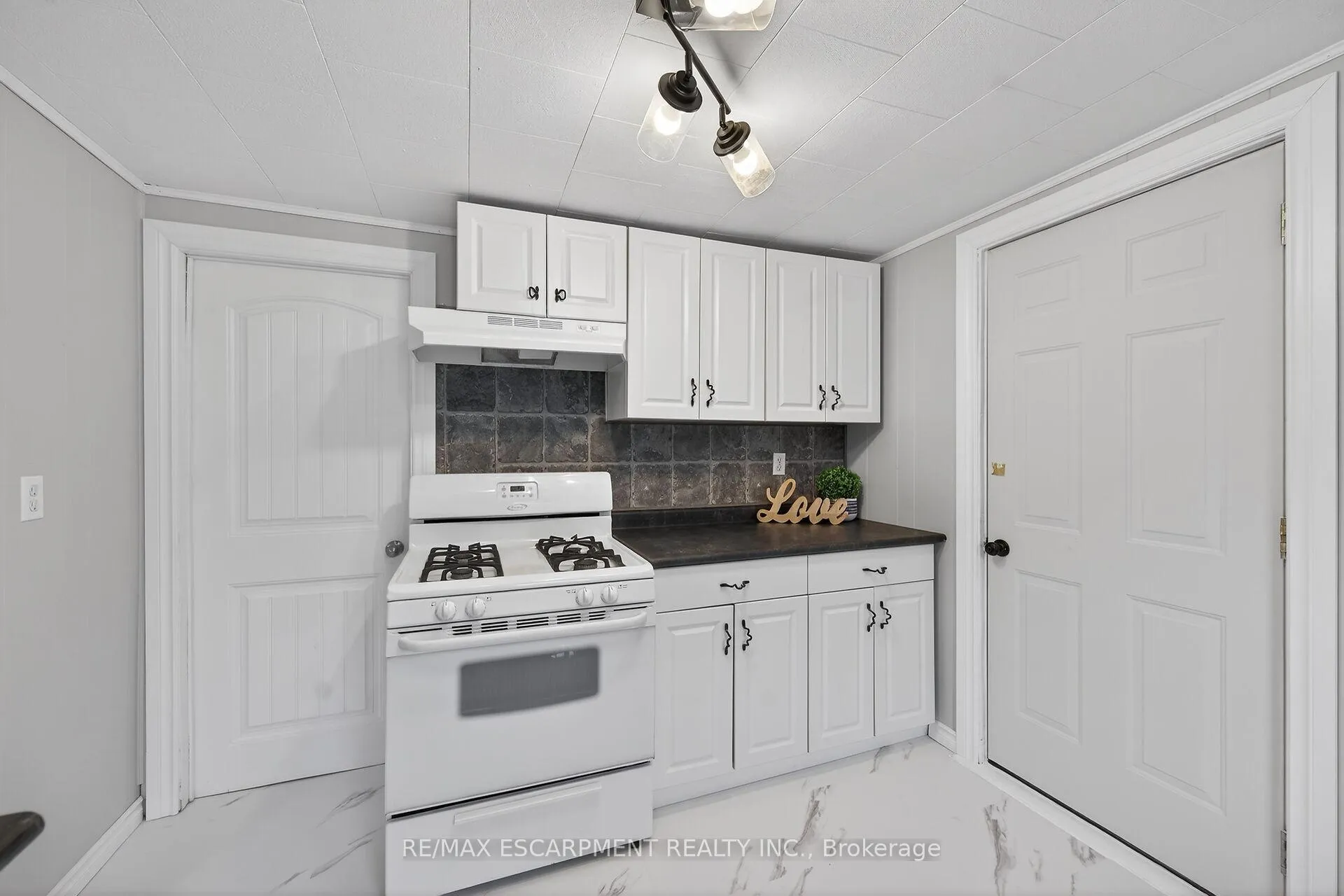Photo 19 of 422 Griffith Avenue, Haldimand, Dunnville — HOMEH