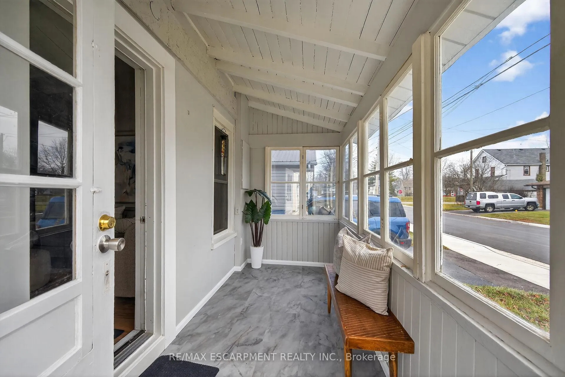 Photo 33 of 422 Griffith Avenue, Haldimand, Dunnville — HOMEH