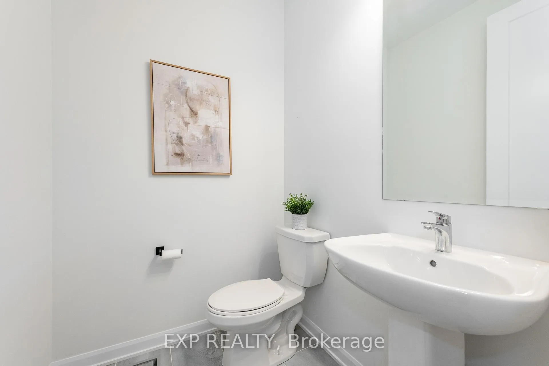Photo 16 of 35 Jetty Drive, Ottawa, Mahogany Community — HOMEH