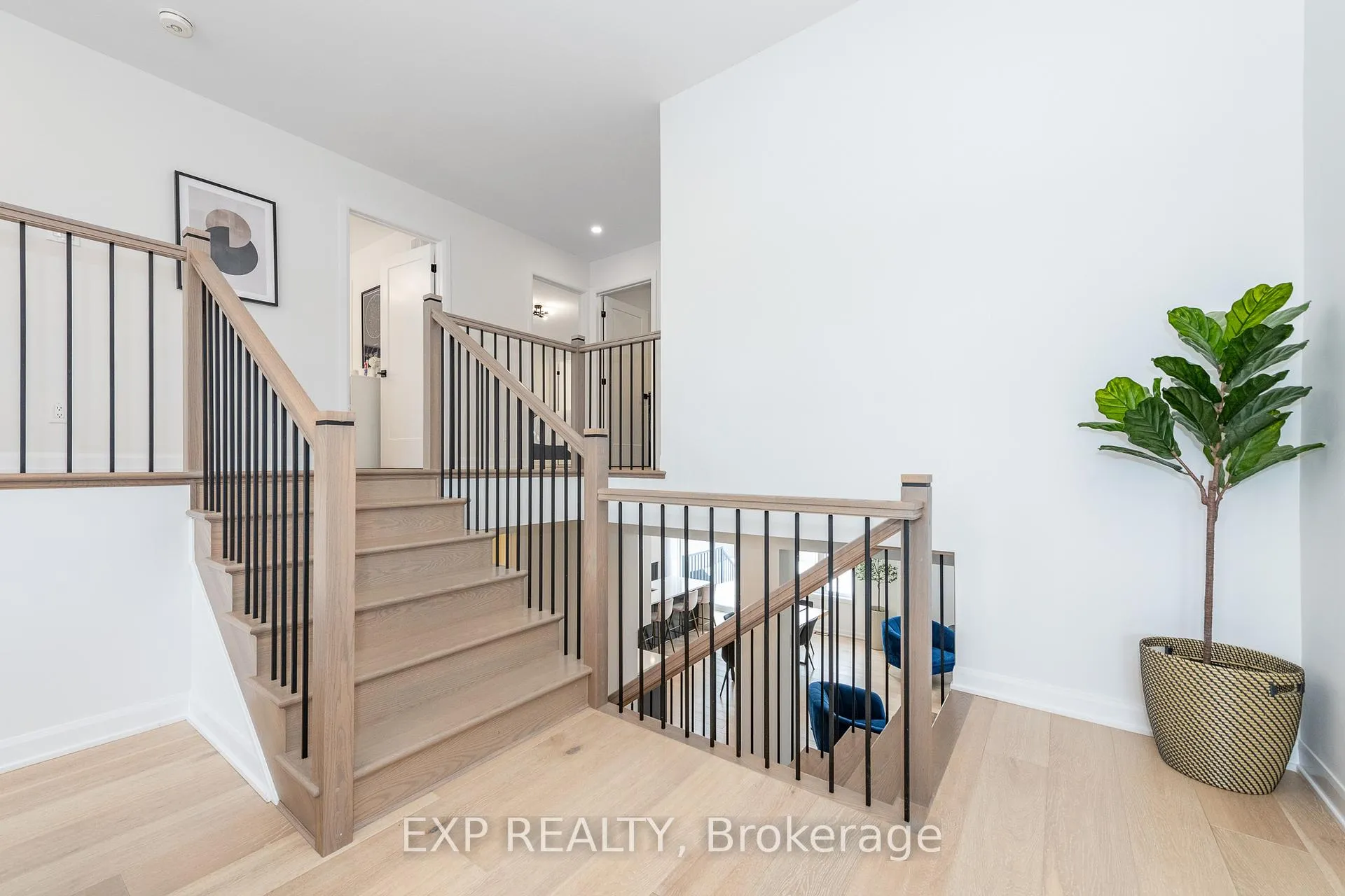 Photo 18 of 35 Jetty Drive, Ottawa, Mahogany Community — HOMEH