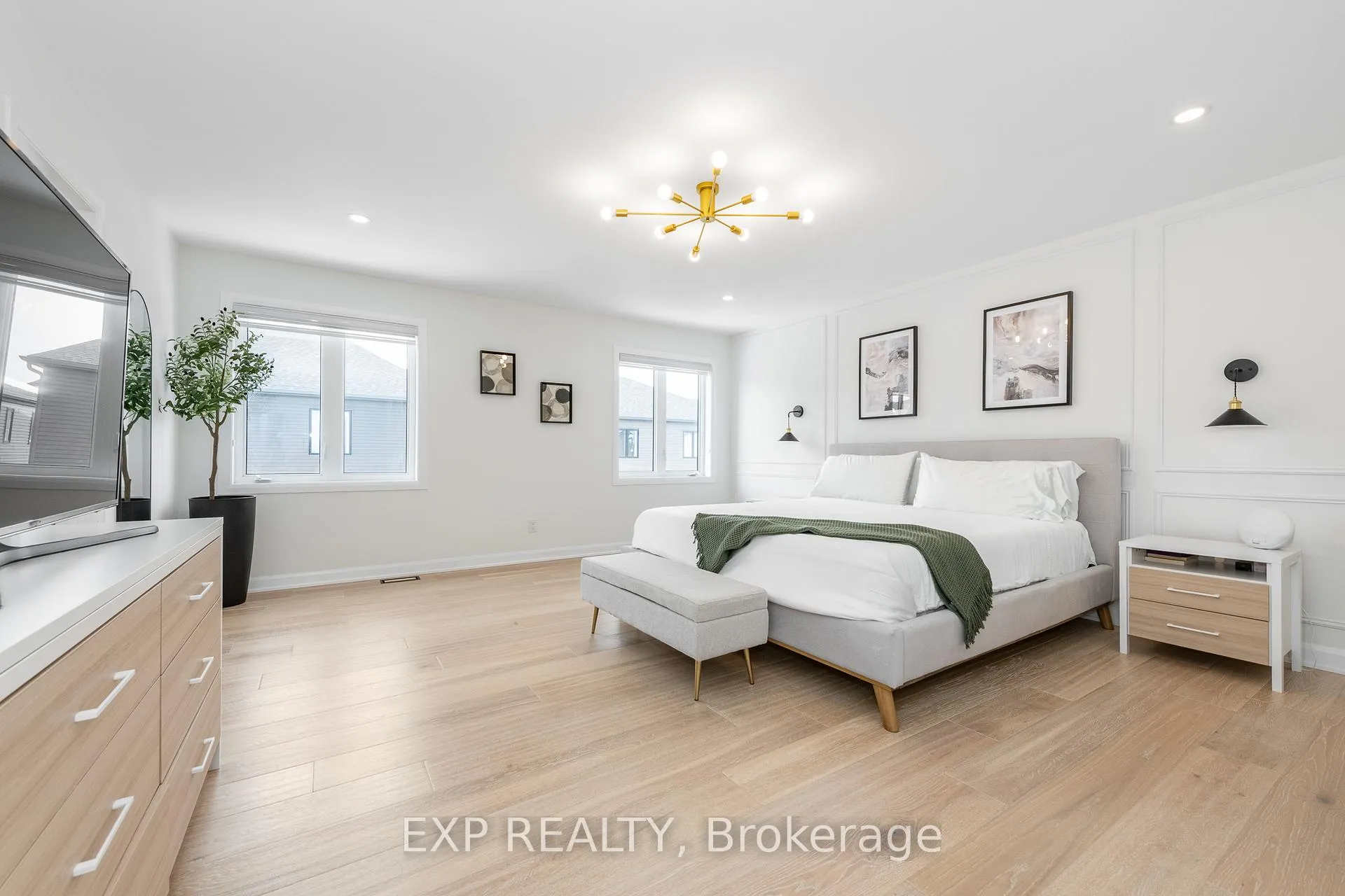 Photo 24 of 35 Jetty Drive, Ottawa, Mahogany Community — HOMEH